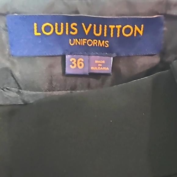 Louis Vuitton Uniforms Black Mini Skirt Size 36 - Picture 2 of 7